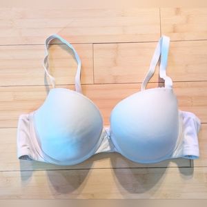 40C Torrid White Push Up Bra